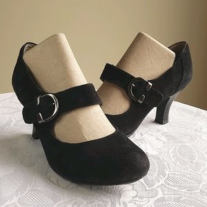 COPY - Softshoes by Medicare faux suede black heels